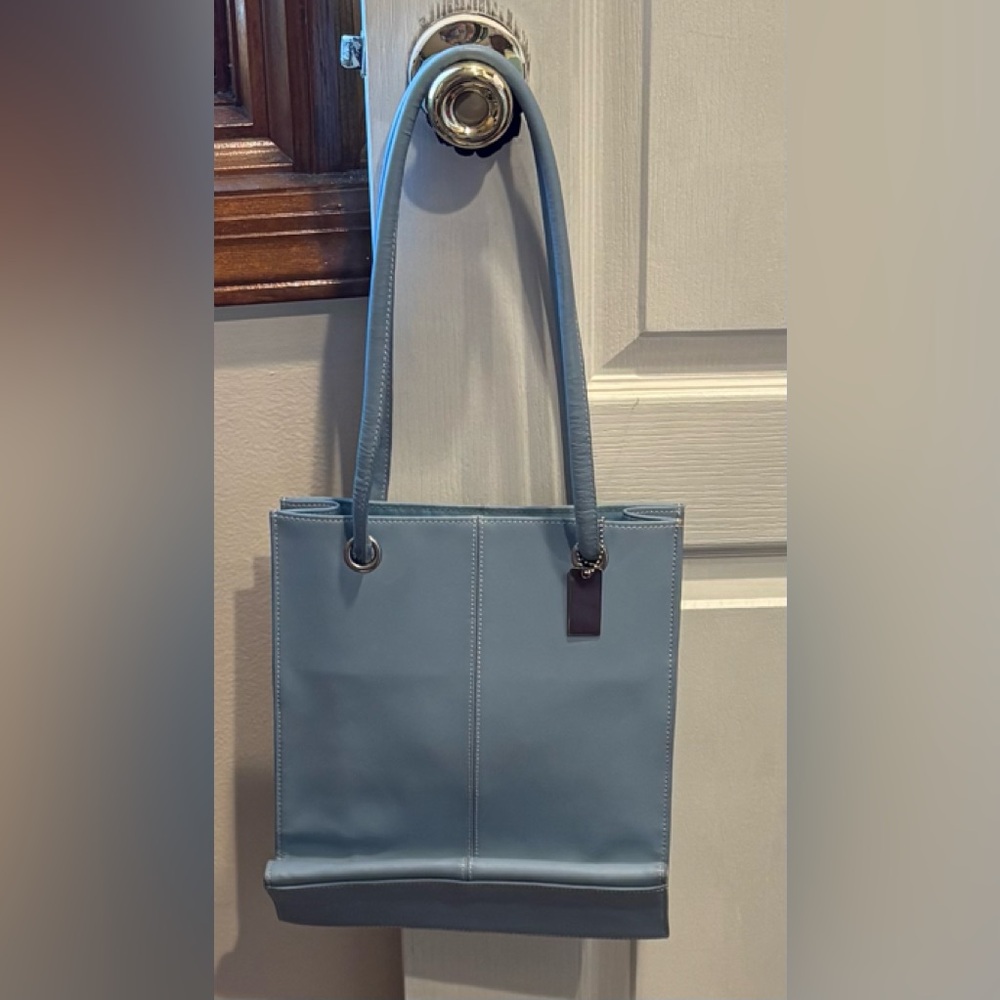 Classic Blue Women’s Tote Shoulder Bag - Blue
